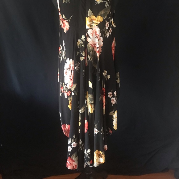 Floral high low Top (A20) - Picture 5 of 5